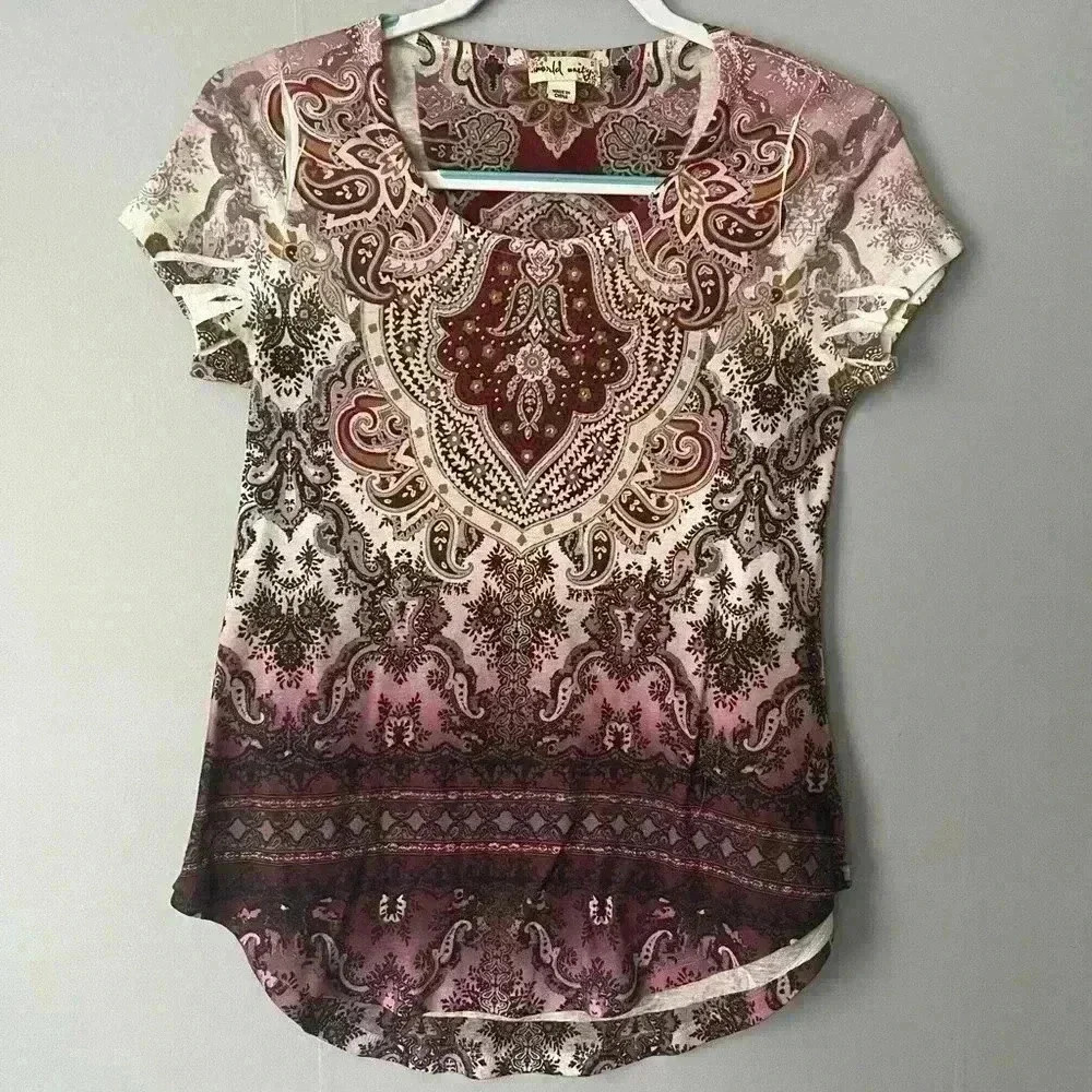 World Unity Women's Embellished Boho Paisley T-Shirt Small